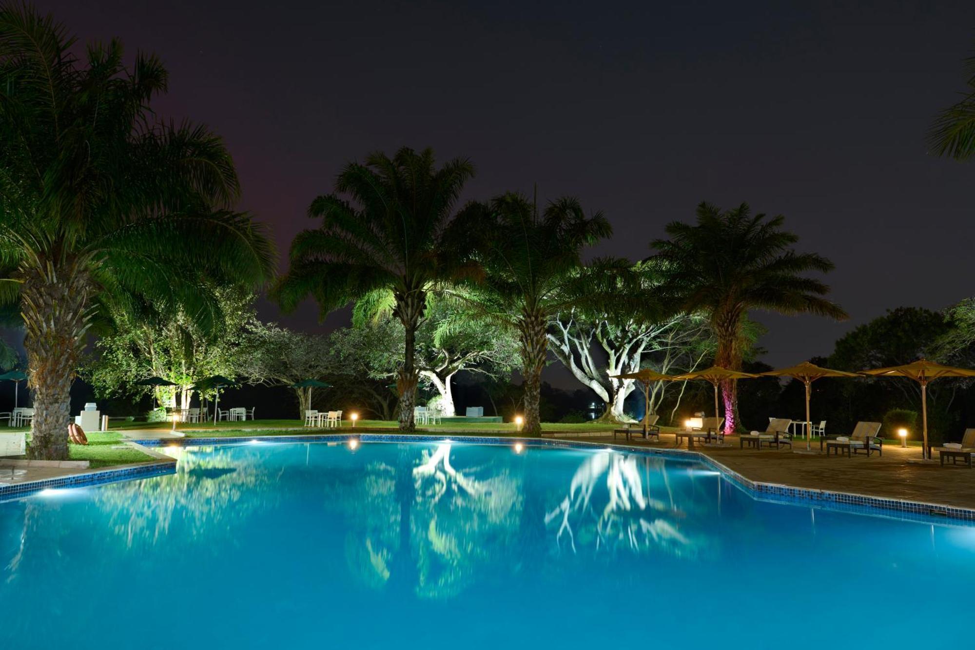 Pullman Lubumbashi Grand Karavia. Hotell Exteriör bild