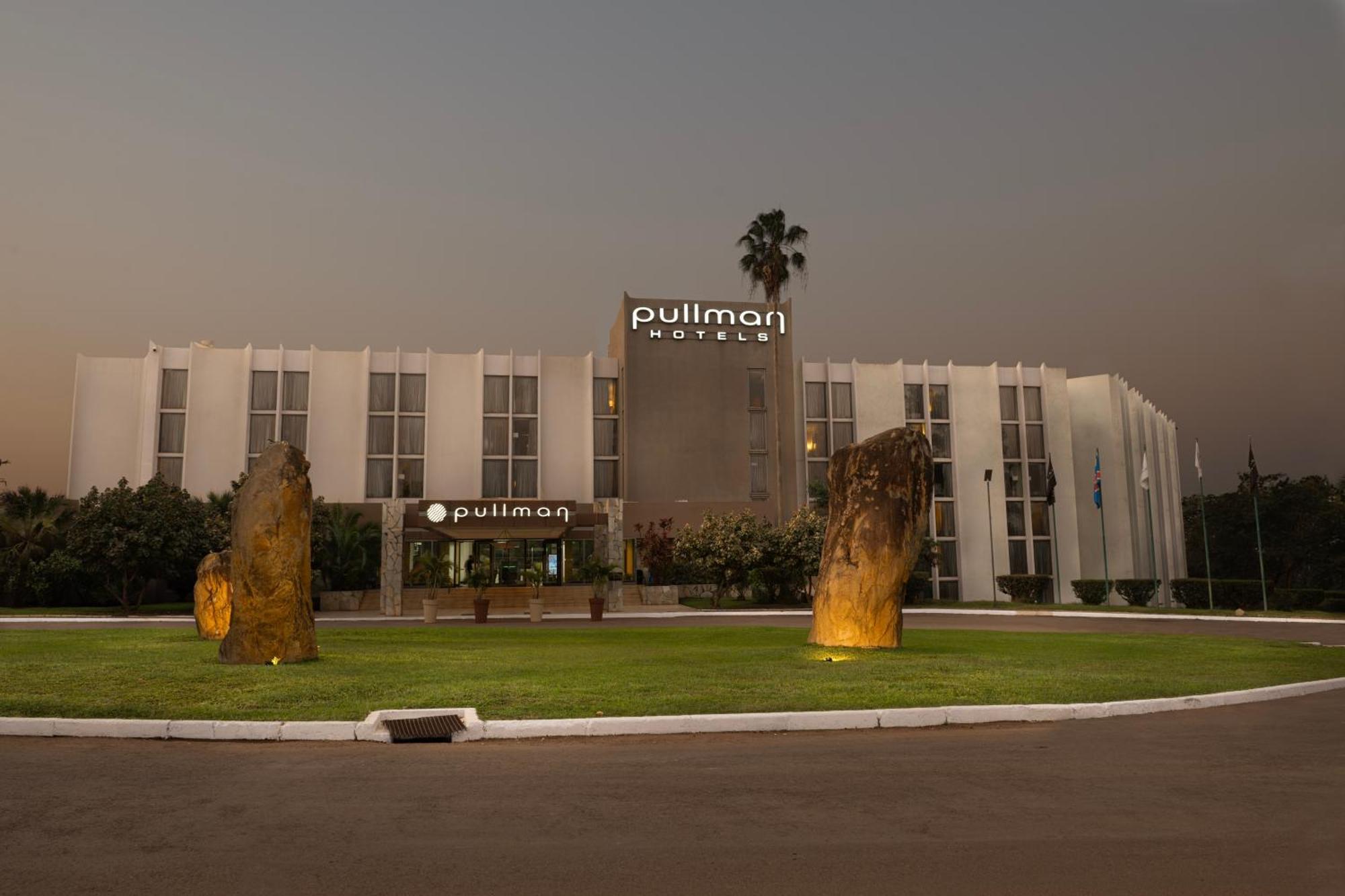 Pullman Lubumbashi Grand Karavia. Hotell Exteriör bild
