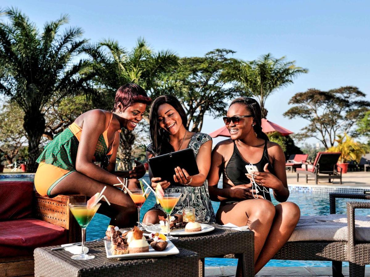 Pullman Lubumbashi Grand Karavia. Hotell Exteriör bild